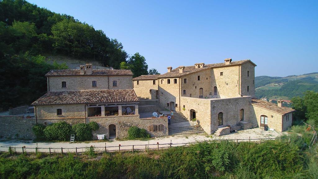 Borgo Storico Cisterna Villa Macerata Feltria Екстериор снимка